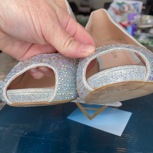 Heels with matching purse - Picture 7 of 15